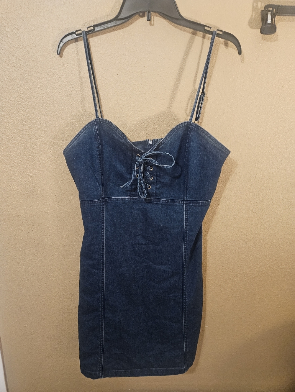 Derek Heart Juniors' Spaghetti Strap Strech Lace Up Front Denim Dress sz Large